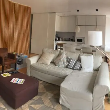 Park Avenue Vieira Apartament *